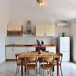Apartamento Nikola Bol